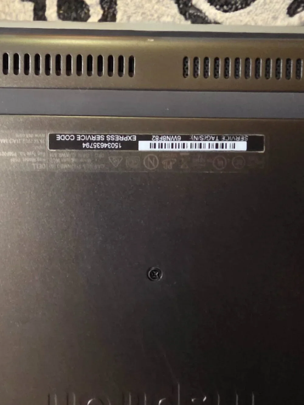 Dell Inspiron 13 7359 2-in-1 touchscreen laptop computer - 8GB RAM and 256 GB SS